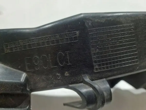 Oikea Liukutuki OEM 7138402 BMW E90 E91:lle image 7