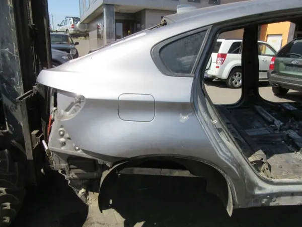 BMW X6 E71 Taka Lattia & Lokasuojat OEM 4x4OE003621 image 8
