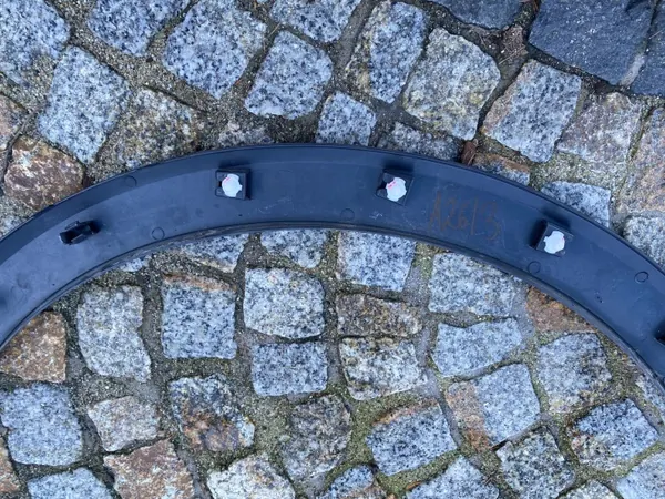 VW T-Cross 2GM854732 Oikea etumudanraja - OEM image 10