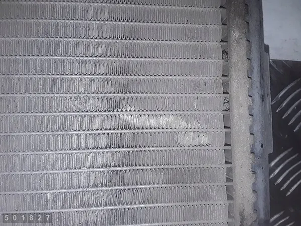 2007 Peugeot 207 Koelradiator 2000 Benzine 9637040680 image 3