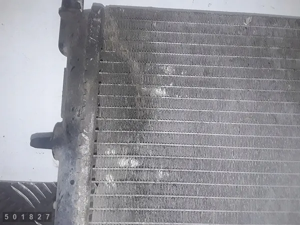 2007 Peugeot 207 Koelradiator 2000 Benzine 9637040680 image 8