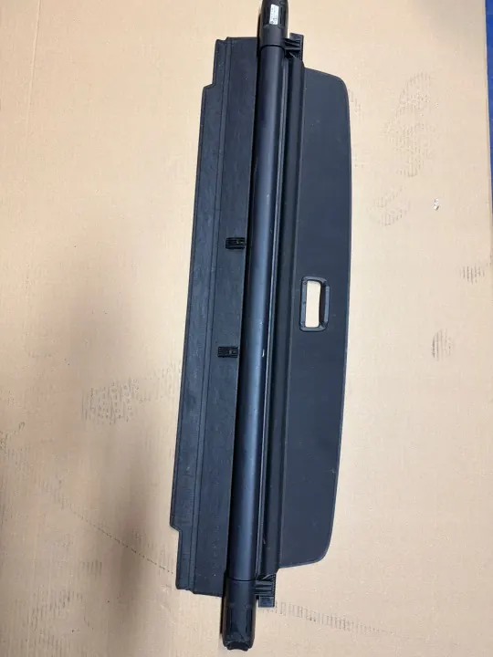 Skoda Superb II Kombi bakluckerullgardin OEM 3T9867871C image 3