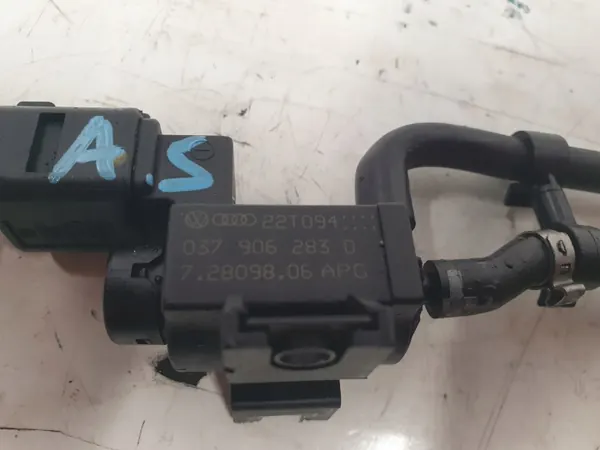 Onderdrukventiel Audi A5 8T 07- 1.8 TFSI OEM 037906283d image 3