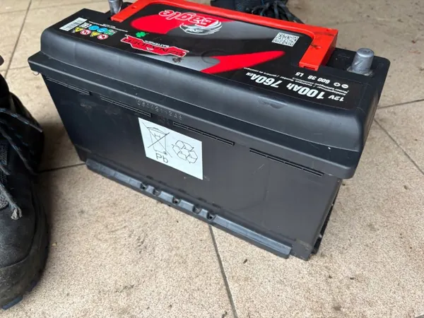Batterie Sznajderbat 100Ah 760A pour Mercedes Sprinter image 4