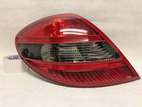 Lámpara trasera izquierda Mercedes SLK R171 A1718200564 image 5