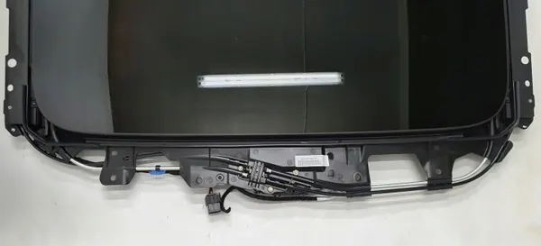Teto Panorâmico Audi A8 D4 OEM 4H4877041F Usado image 6