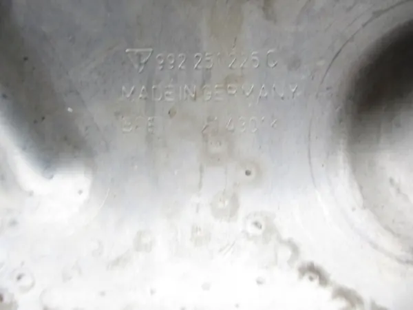 Porsche OE 992251225C Auspuffhalterung image 3