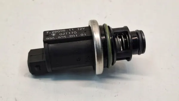 Porsche Boxster Carrera Ventilationsventil 99660520101 image 2