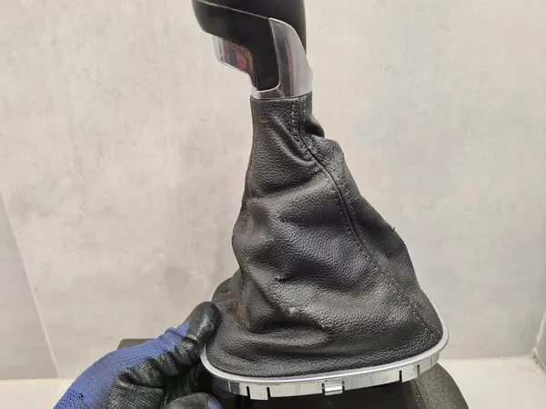 Alavanca de Câmbio Opel Corsa E 1.4 Turbo 6 Marchas image 3