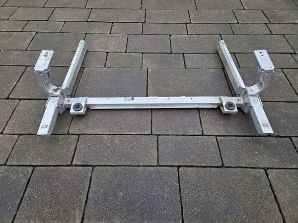 B-KLASA W246 W176 CLA W117 Supporto Radiatore Set OEM image 2