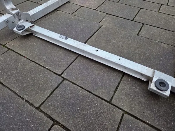 B-KLASA W246 W176 CLA W117 Supporto Radiatore Set OEM image 5