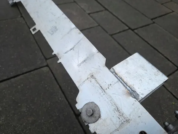 B-KLASA W246 W176 CLA W117 Supporto Radiatore Set OEM image 9