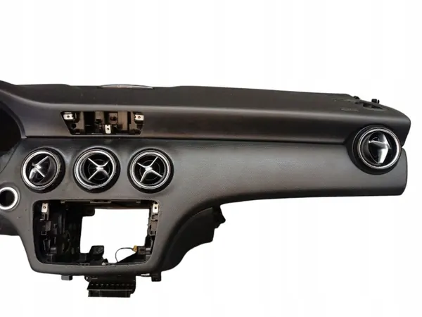 OEM Armaturenbrett für Mercedes A W176 (2012-2015) image 3