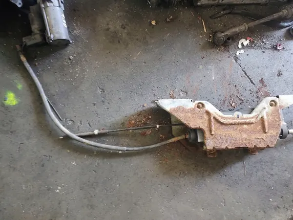 Electric Handbrake for Renault Laguna II image 2