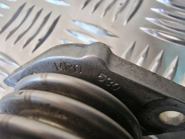 Audi A8 D3 EGR-putki OEM MPO530A - Käytetty image 3