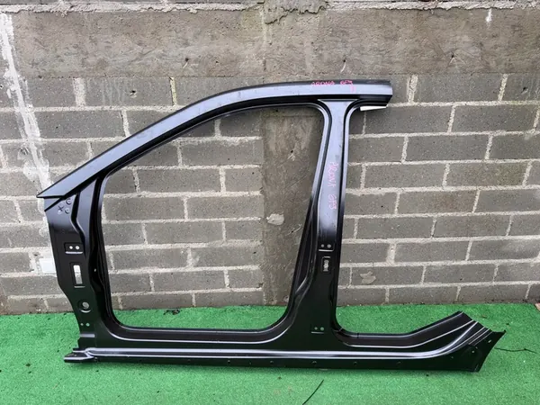 SEAT ARONA 6F9 18- Moldura do Pilar Frontal Esquerdo OEM image 1