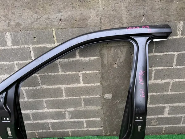 SEAT ARONA 6F9 18- Moldura do Pilar Frontal Esquerdo OEM image 3