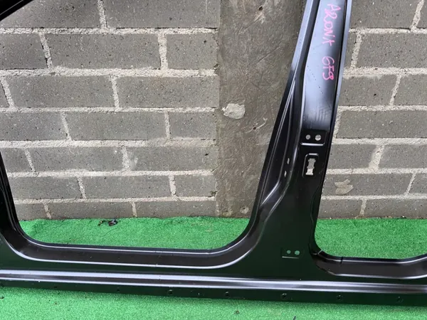 SEAT ARONA 6F9 18- Moldura do Pilar Frontal Esquerdo OEM image 4