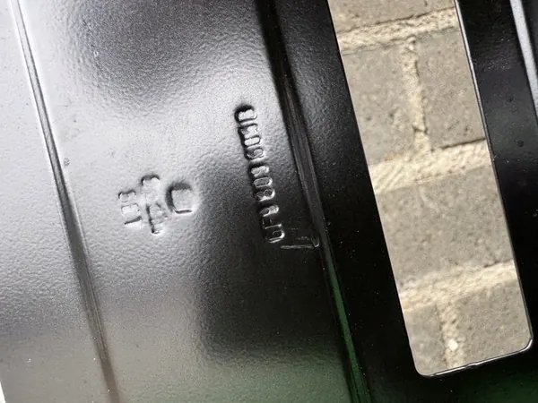 SEAT ARONA 6F9 18- Moldura do Pilar Frontal Esquerdo OEM image 7