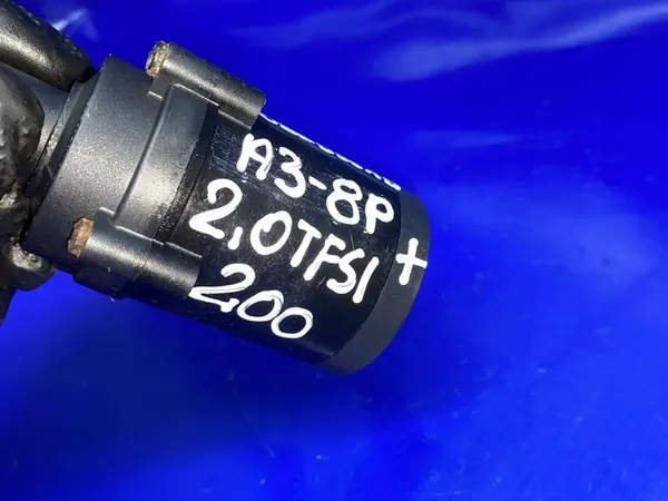 Tilläggsvattenpump A4 B7 A6 C6 2.0 TFSI OEM 1K0965561B image 7