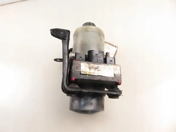 Begagnad servostyrpump OEM 6Q042315AD Koyo image 2