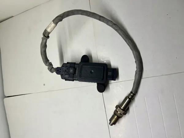 Capteur NOx Lambda PZ31-5M209-CB pour Ford Transit Custom image 2