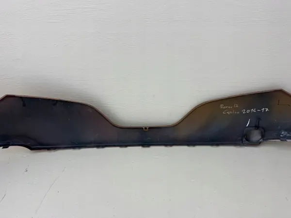 Renault Captur Frontstoßstange OEM 620221421R image 10