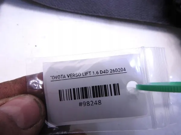 Turvavyö vasen etu OEM 73220-0F053 Toyota Versolle image 4