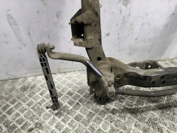 Subchassi dianteiro OEM 13327070 para Opel Zafira C image 8