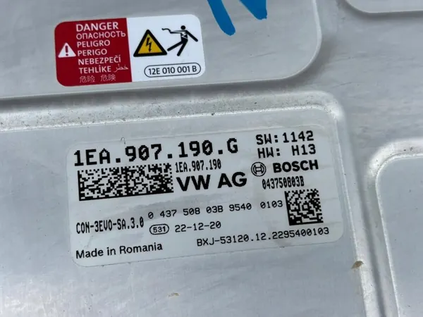 Skoda Enyaq IV omvormer lader OEM 1EA907190G image 4