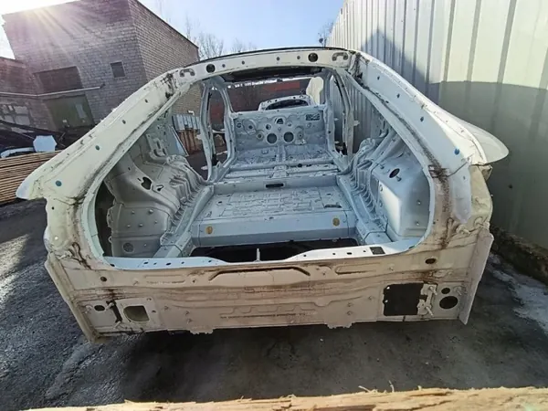 Aleta trasera derecha Mercedes-Benz EQS 2022 OEM 294419 image 3