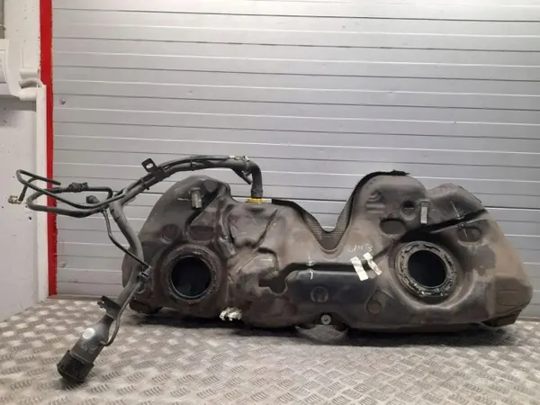 Tanque OEM 23375549 para Chevrolet Camaro 2016 image 4