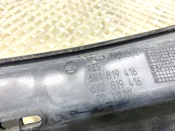 OEM 6V1819416 Etutuuletin kansi Skoda Fabia III:lle image 3