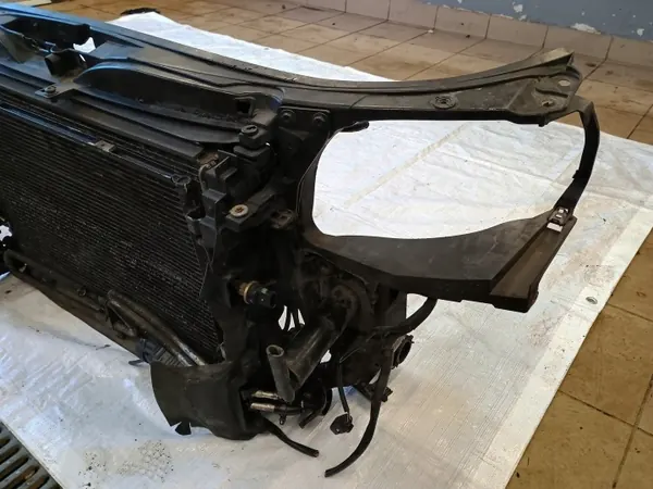 AUDI A4 B7 3.0 TDI AUTOMAT PAS PRZEDNI PRZÓD WZMOCNIENIE CZOŁOWE KOMPLETNE image 3