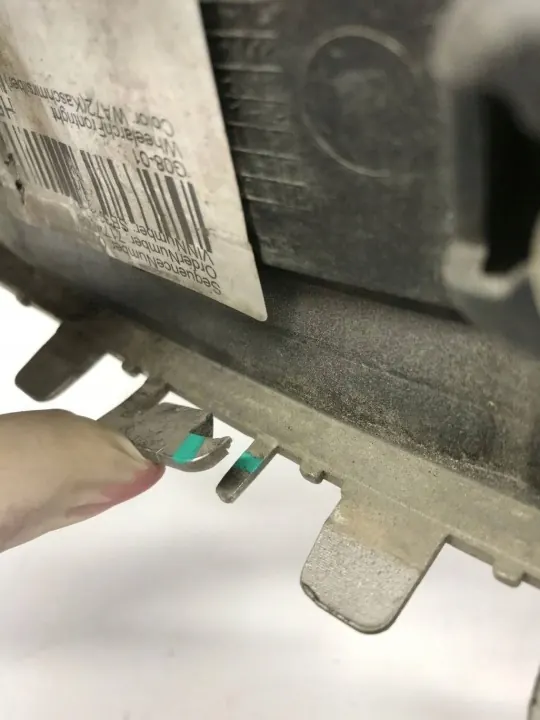 OEM 8064822 BMW X3 G01 M-Paket Höger Fram Stänkskydd image 10