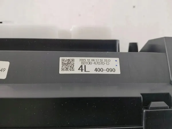 Toyota Prius IV Head-Up-Display OEM 8310847070D image 4