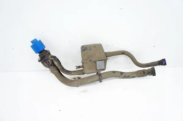 UM458 Audi A4 B9 3.0TDI Tuyau de Remplissage AdBlue image 4