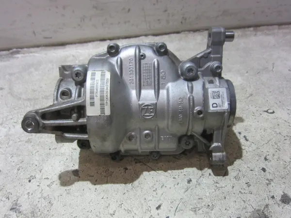 Vorderachsdifferential OEM 27107646889 für BMW X1 image 6
