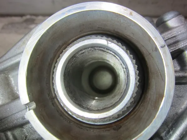 Vorderachsdifferential OEM 27107646889 für BMW X1 image 8
