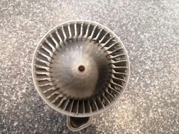 Verwarmingskern OEM AA1163600531 voor Fiat 500 1.4L image 4