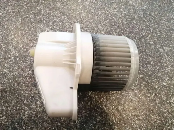 Verwarmingskern OEM AA1163600531 voor Fiat 500 1.4L image 5