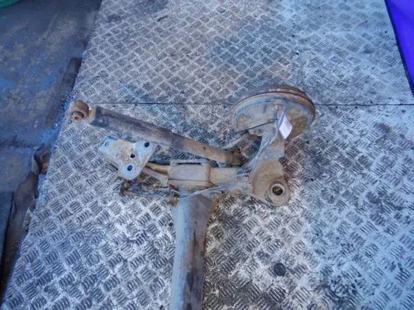 OEM Zawada-288539- Viga do eixo traseiro Citroen C3 image 4