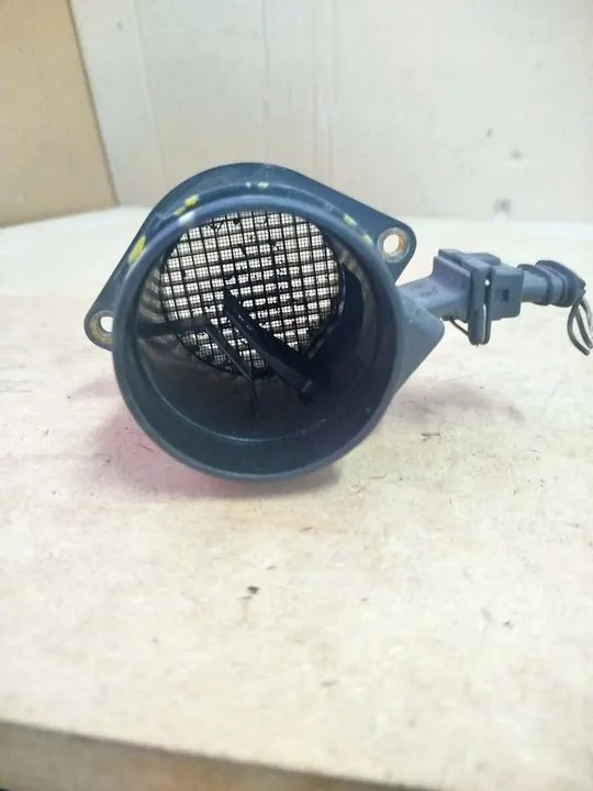 RENAULT MEGANE 1.9 LUFTMENGENSENSOR 77001056010B image 3