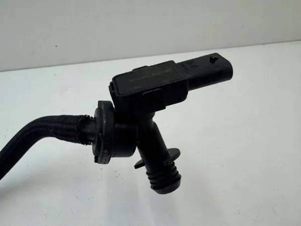 Tyhjiöletku OEM 4M2611931H Audi Q7 3.0L:lle image 4