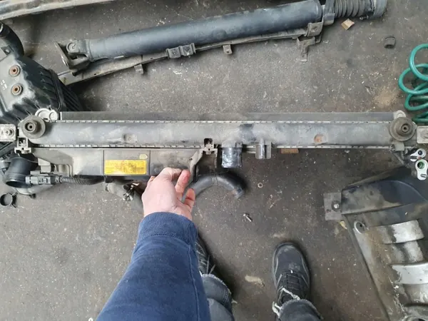 Waterradiatorventilator OEM NBDRTYBUNIM voor Hyundai Santa Fe image 3