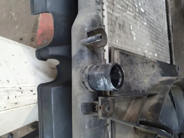 Waterradiatorventilator OEM NBDRTYBUNIM voor Hyundai Santa Fe image 7