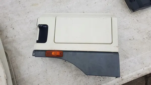 DAF 65/75 CF Euro 5 Cab Step Extension Left image 2