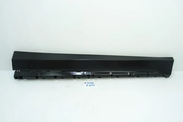 OEM Höger Framdörrlist för Hyundai Tucson IV image 2