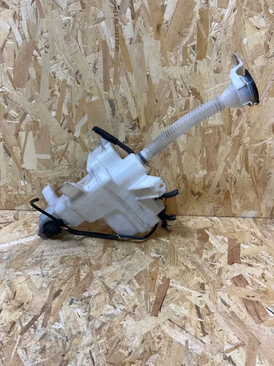 Spolarvätsketank Pump OEM 060851-438 Toyota RAV4 image 2