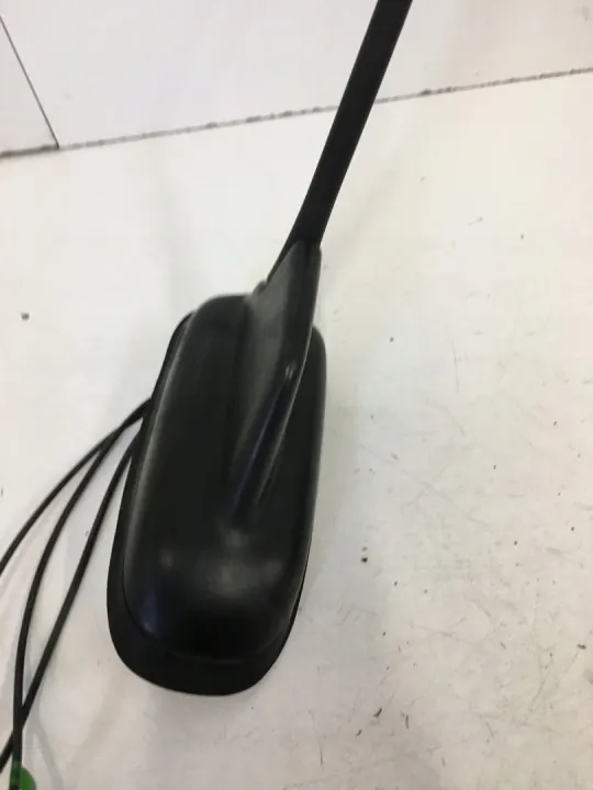 Antenne de toit VW TIGUAN I OEM 1K0035501F Occasion image 3